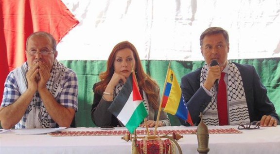 وقفة تضامنية في فنزويلا مع الأسرى الفلسطينيين