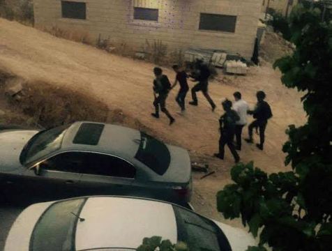 اعتقال شابين خلال اقتحام قوات الاحتلال بلدة العيسوية