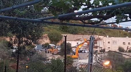 الاحتلال يهدم منزلا سكنيا في القدس