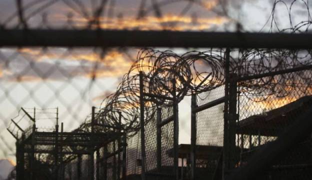 تحذيرات من استشهاد عدد من الأسرى المرضى في سجون الاحتلال