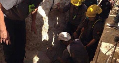 وفاة مقدسي بحادث إنهيار جدار ترابي