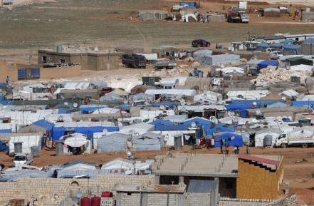 30 جريحاً بإشكال بمخيم للاجئين السوريين في صور