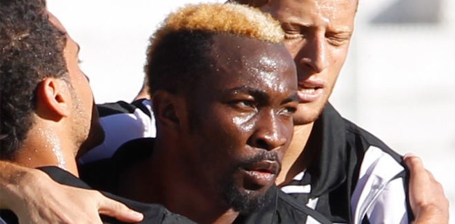 كوياتي يغيب عن وست هام 6 أسابيع بعد إصابة سيئة