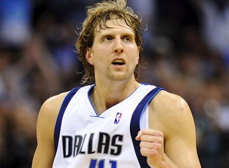 نوفيتسكي يأمل بخفض عدد المباريات في “NBA”