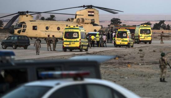 مقتل ضابط مصري بانفجار سيارة وسط سيناء