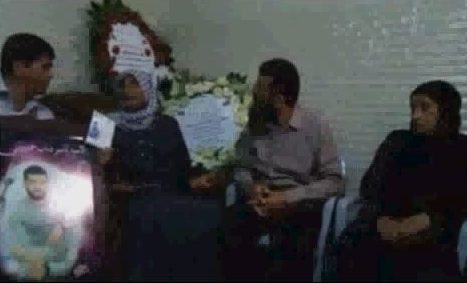 جنين.. وفد من الجهاد يزور منزل عائلة الشهيد ياسر حمدوني