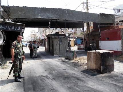 مخيم الرشيدية.. الجيش اللبناني يصدر إجراءات جديدة لإخال الأدوات والمعدات