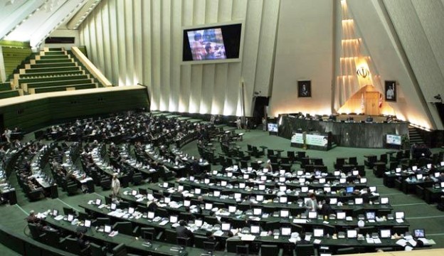 رداً على العقوبات الأميركية... إيران ترفع ميزانية البرامج العسكرية