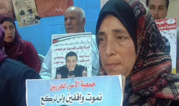 محامية الأسير القاضي: الاحتلال يضغط علينا لإنهاء معركته