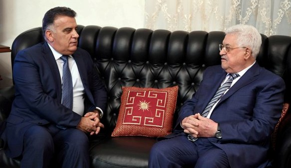 عباس يلتقي قائد الأمن العام اللبناني في عمان