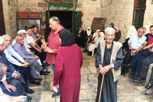 المرجعيات الإسلامية بالقدس تطالب بمقاطعة البوابات الإلكترونية