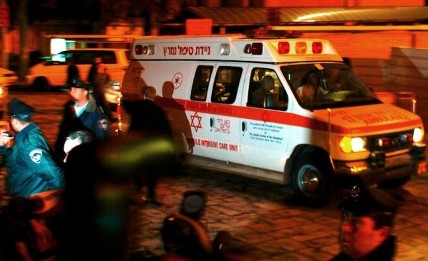 مصادر عبرية: إصابة شرطي بعملية دهس في الخليل