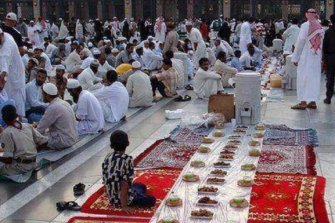 غسل الموتى عقوبة المجاهرة بالإفطار برمضان في السعودية