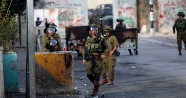 قوات كبيرة للاحتلال تقتحم مخيم شعفاط وسط القدس