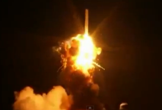 بالفيديو.. انفجار صاروخ أمريكي بعد ثوان من إطلاقه في رحلة فضائية