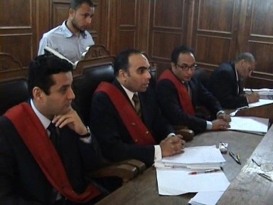 إحالة 40 شخصا للمحاكمة العسكرية في مصر