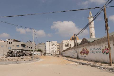 أهالي حي الزيتون يطالبون بتسريع تطوير شارع الدهشان