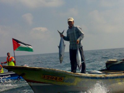 الزراعة تطالب بحماية الصيادين في بحرغزة 