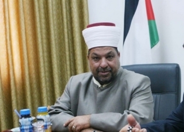 سماحة الشيخ ادعيس يطالب المجتمع الدولي بإنهاء معاناة الأسرى المضربين 