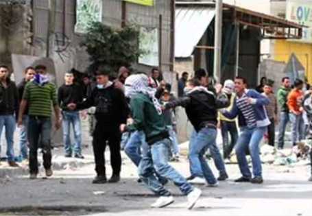 مواجهات في قلنديا بين الفلسطينيين والاحتلال