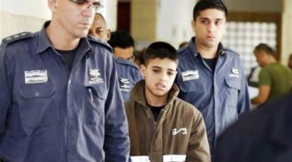 قرار بالسجن 12 عاما على الطفل الأسير أحمد مناصرة 