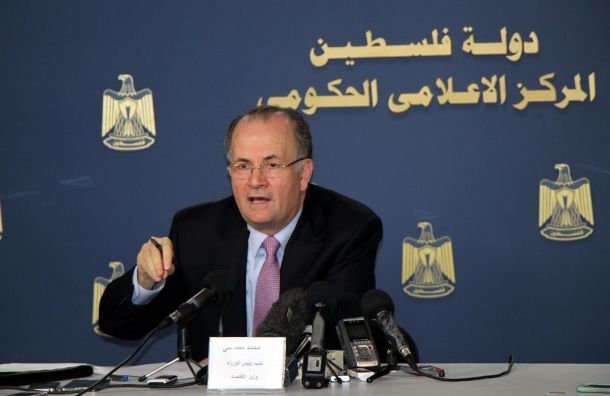وزير الاقتصاد الفلسطيني يطالب بدعم قيمته 1.3 مليار دولار لموازنة 2015