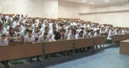 فصل 140 طالب طب عربي في جامعة USMF بمولدوفيا