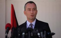 ملادينوف يرحب بتسليم معابر غزة للسلطة الفلسطينية