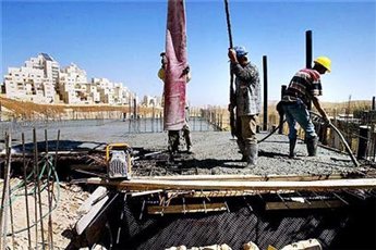 في مناسبة يوم العمال: القوى العاملة في الضفة وغزة بالأرقام.. غازي الصوراني