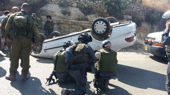 مصادر عبرية: تدهور حالة الجنديين اللذين أصيبا بعملية الدهس في نابلس