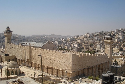 الاحتلال يغلق محيط المسجد الإبراهيمي 
