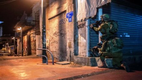 إصابة مقدسي برصاص الاحتلال واعتقال 4 خلال مواجهات بالقدس