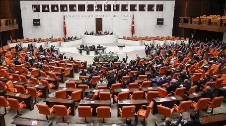 البرلمان التركي يقر إتفاق خط أنابيب الغاز 