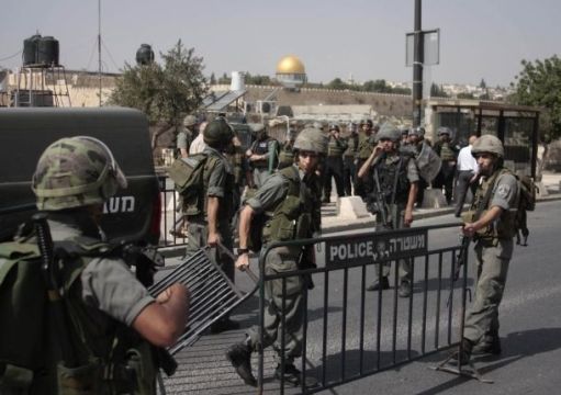 سلطات الاحتلال تبعد 3 شبان عن القدس القديمة والأقصى