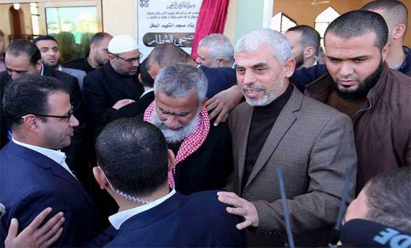 وفدا حماس وفتح يصلان للقاهرة لبحث تطورات المصالحة