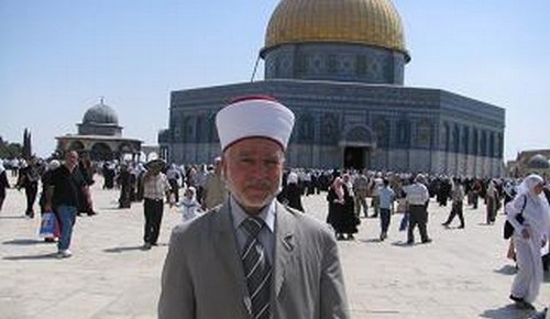 الشيخ محمد حسين يعلن موعد صلاة عيد الأضحى