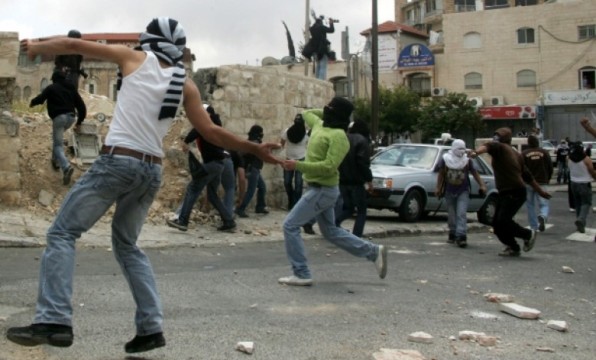 إصابات بالرصاص والاختناق خلال مواجهات في تقوع عقب استشهاد شاب