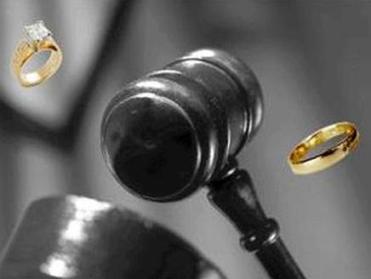  أغلى طلاق في العالم يكلف 4.5 مليار دولار