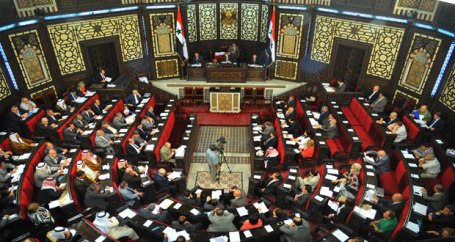 مجلس الشعب السوري يصادق على اتفاق لفتح إيران خطا ائتمانيا جديدا لسوريا