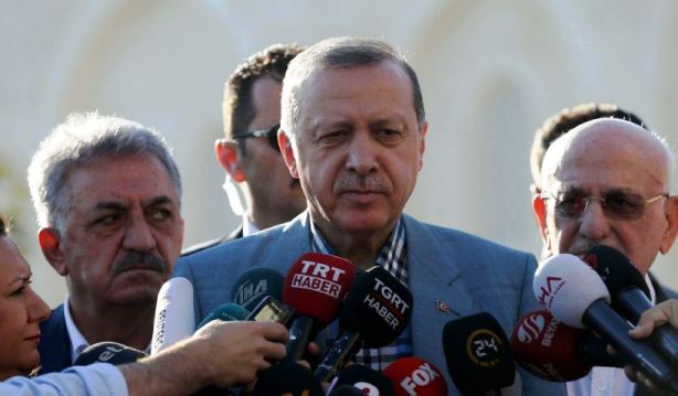 اردوغان: الدعوة لإغلاق القاعدة التركية في قطر 