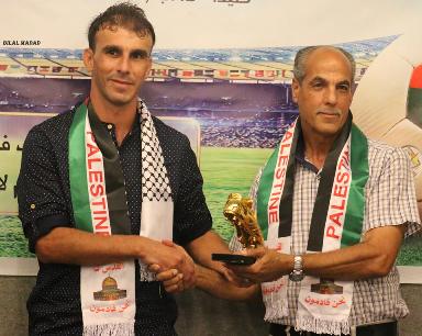 اختيار وسيم عبد الهادي أفضل لاعب كرة قدم فلسطيني بالدوري اللبناني
