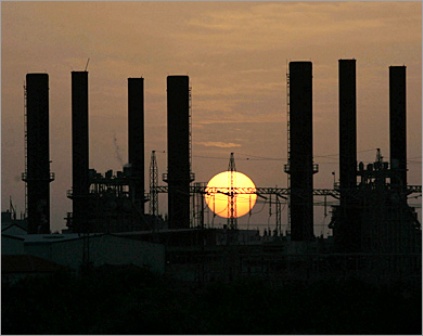 عطل في الخطوط المصرية للكهرباء بقطاع غزة