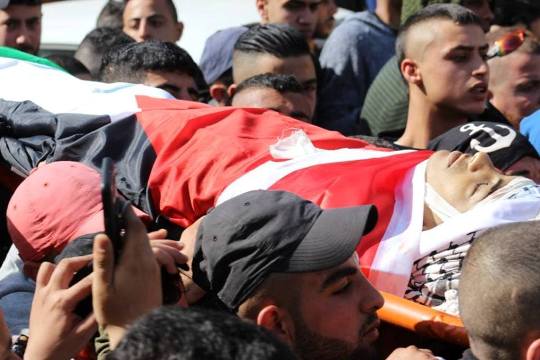 بالصور.. جنين تودع الشهيد أحمد سمير أبو عبيد