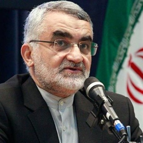 بروجردي: ايران لن تتراجع في المجال النووي
