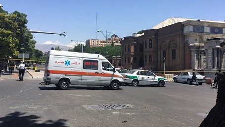 إيران... مصرع 7 أشخاص بحادث دهس  
