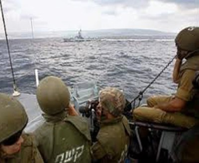 الاحتلال يعتقل صيادين اثنين في بحر غزة