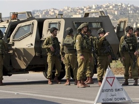 قوات الاحتلال تعتقل شابا فلسطينيا في الخليل