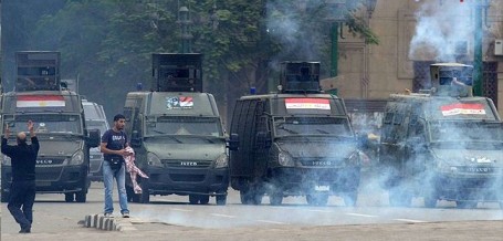 مقتل شخص وإصابة 2 في مواجهات بجامعة القاهرة 