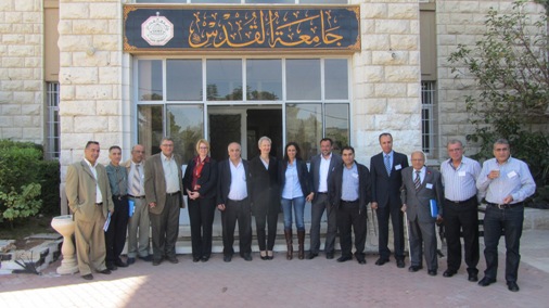 رئيس جامعة القدس يقدم مبادرة لدعم الإبداعات الطلابية