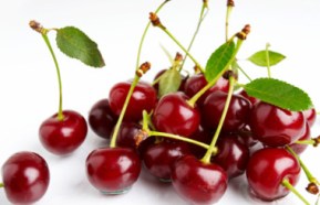  الكرز...لبشرة خالية من الحبوب في رمضان